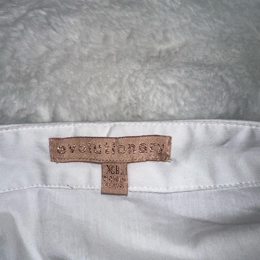 Women’s button up - Picture 2 of 2